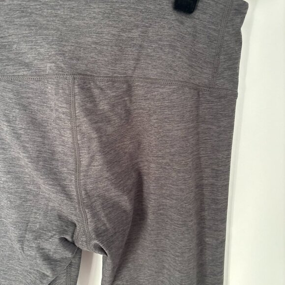 Hot Totties Gray Leggings Size M - Picture 4 of 4